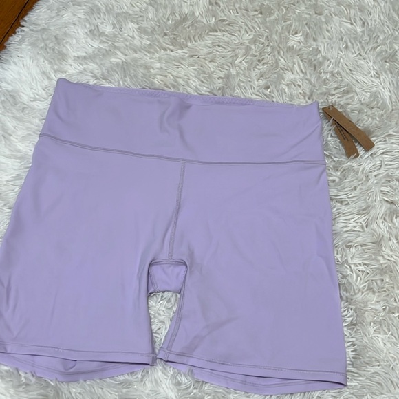 SKIMS fits everybody high waisted short - Picture 1 of 3